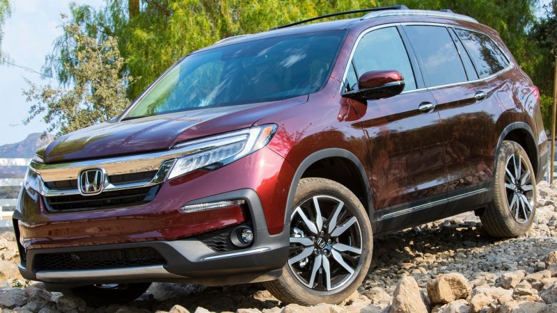 Honda Pilot CR V 2020