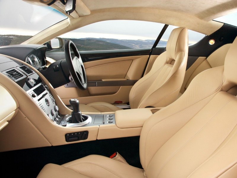 Aston Martin db9 салон