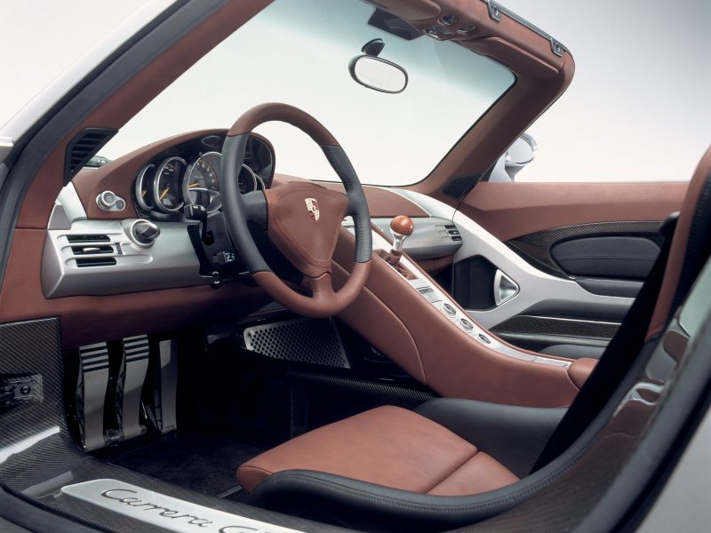 Porsche Carrera gt салон