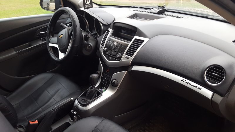 Chevrolet Cruze, 2010 тюнинг салона