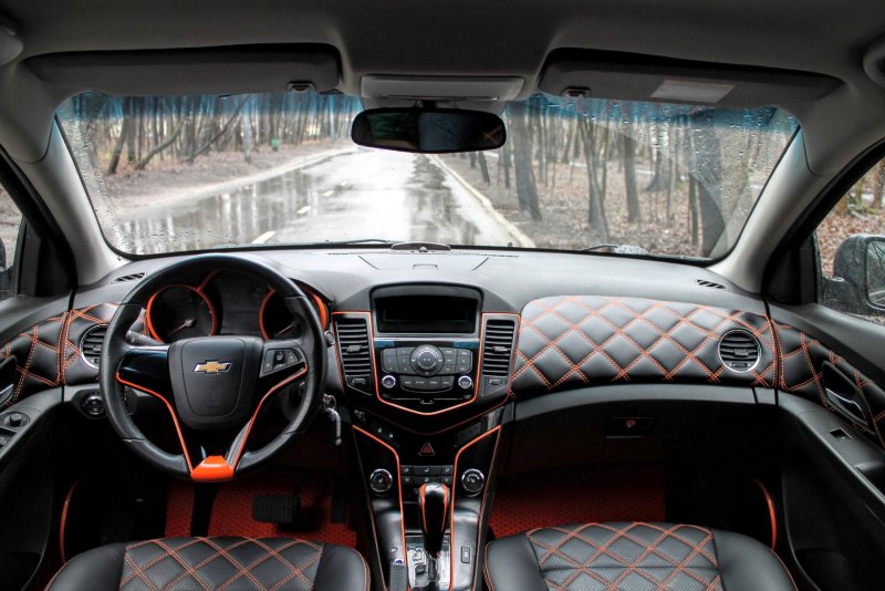 Chevrolet Cruze Tuning салона