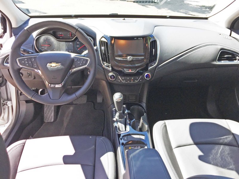 Chevrolet Cruze 2017 Front Panel