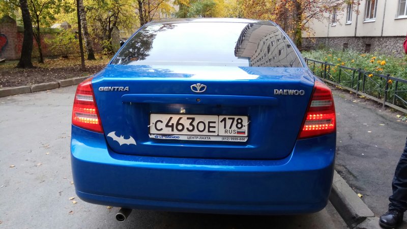 Daewoo Gentra сзади