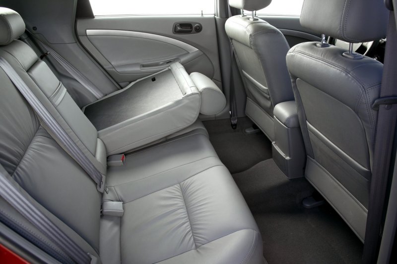 Chevrolet Lacetti салон сзади