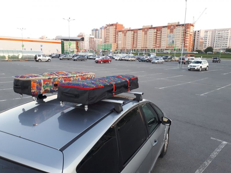 Чемодан на крышу авто