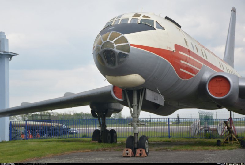Ту-104 ЧВВАКУШ