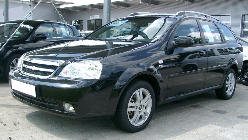 Chevrolet Nubira черная