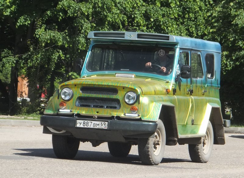 УАЗ 469 3151