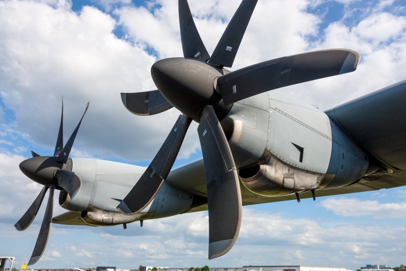 С-130 Геркулес топливозаправщик
