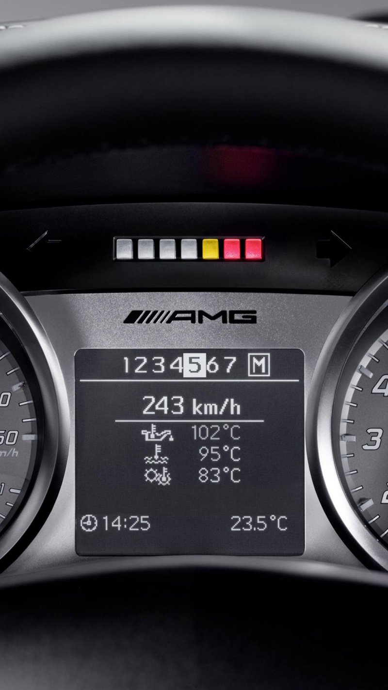 Спидометр Mercedes Benz SLS AMG