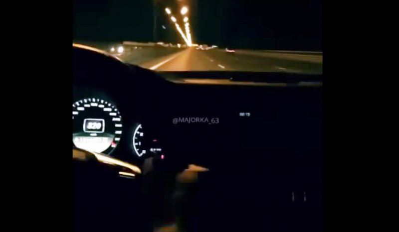 Скорость 320 км/ч Мерседес