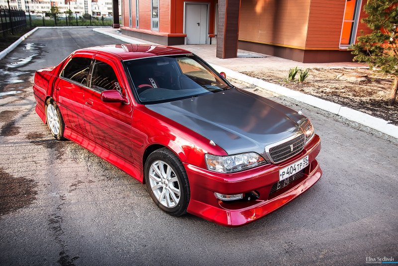 Toyota Cresta