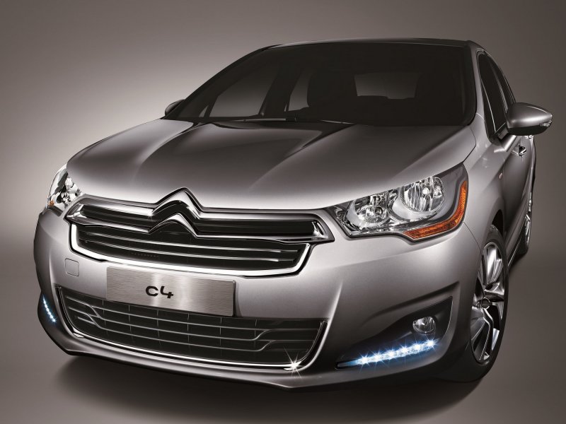 Citroen c4 2012 седан