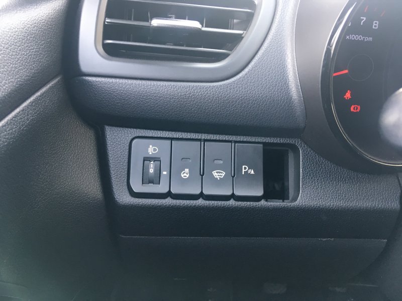 Кнопка ESP Kia Rio