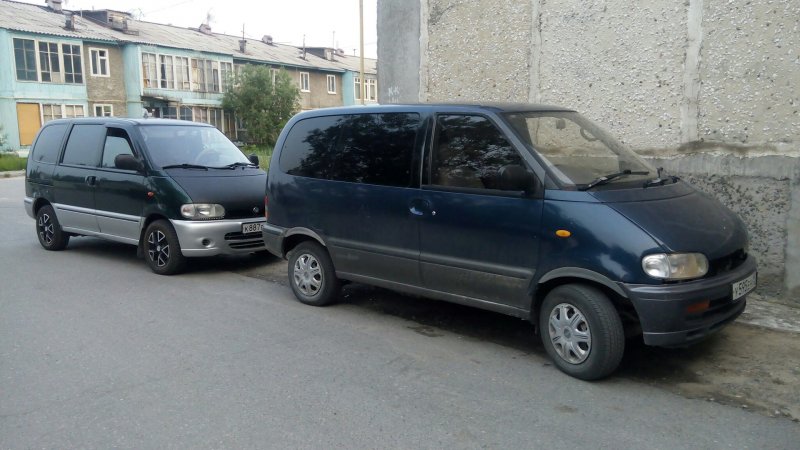 Ниссан Серена 1
