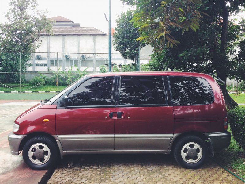 Nissan Serena 23 кузов