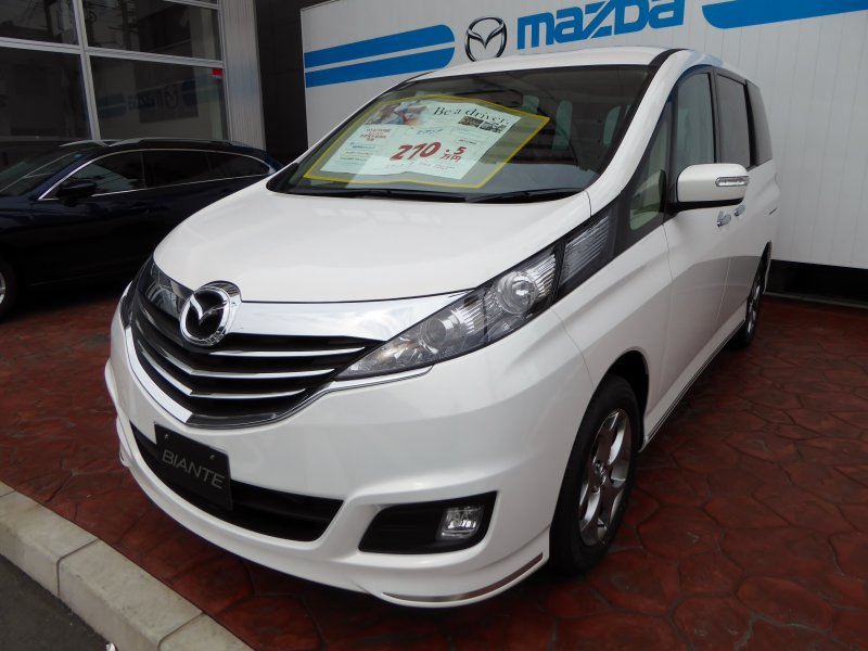 Mazda Biante 2011