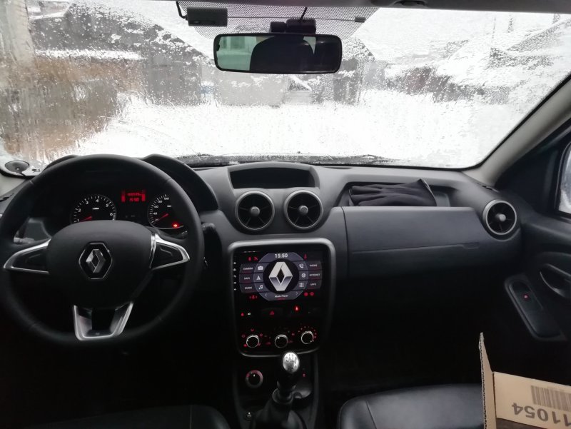 Duster 2 салон