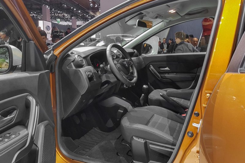 Новый Renault Duster салон