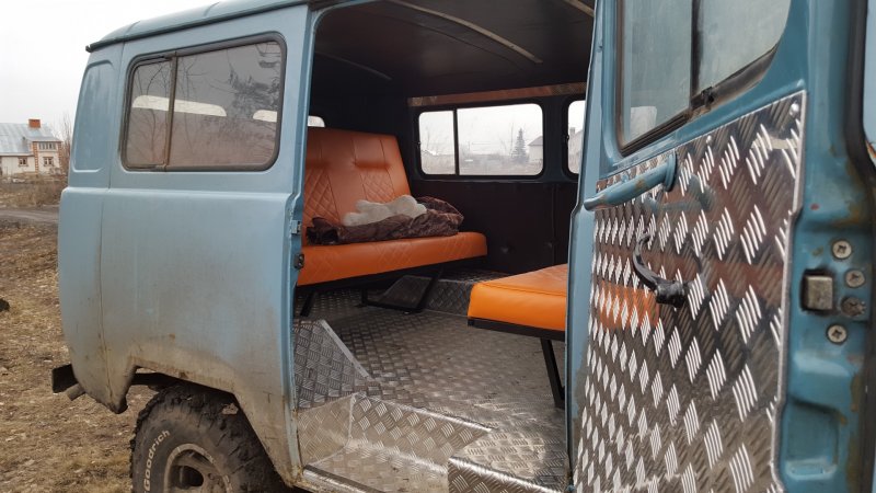 УАЗ 3909 фермер салон