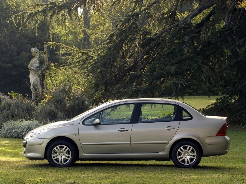 Peugeot 307 седан 2003