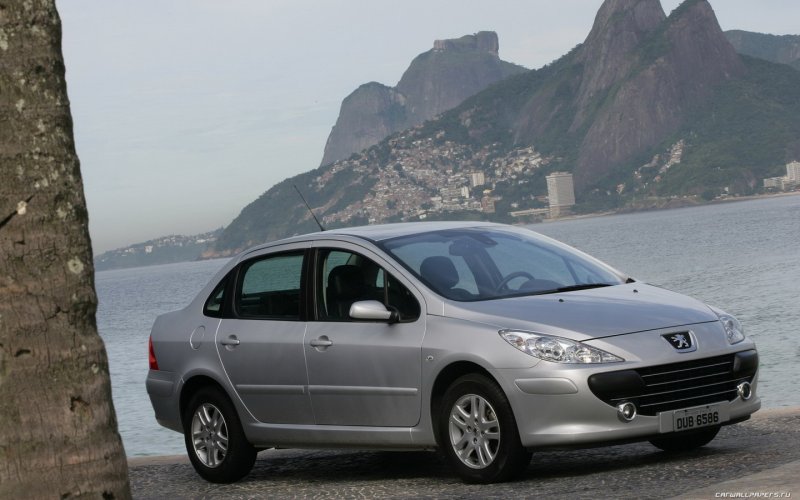 Peugeot 307 седан