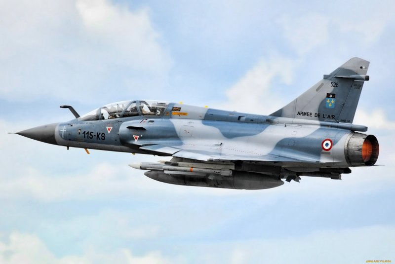 Mirage 2000 самолет