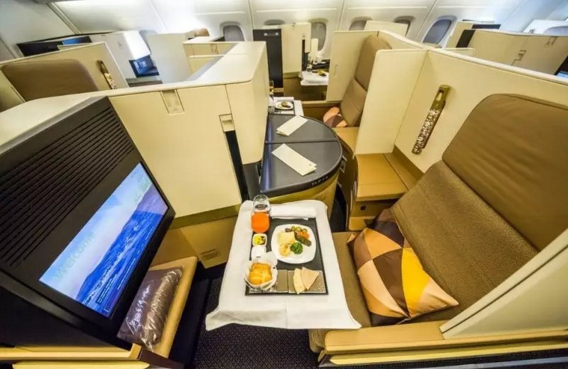 Аэробус а380 Этихад кабина