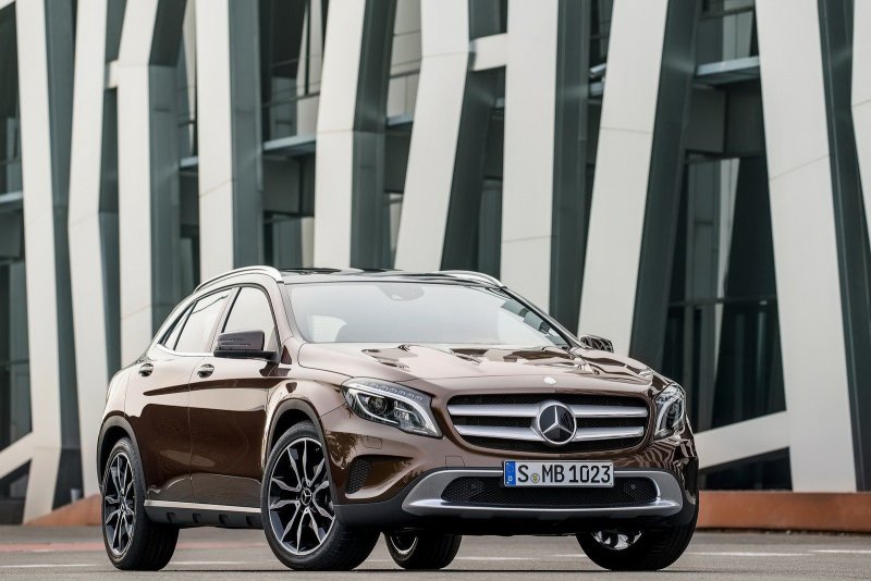 Mercedes кроссовер GLA 2014