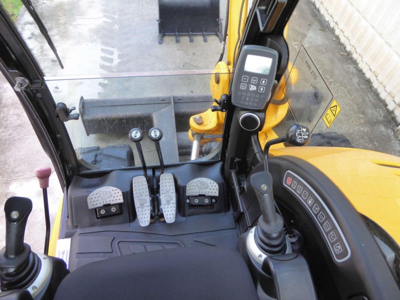 Кабина управления JCB 160