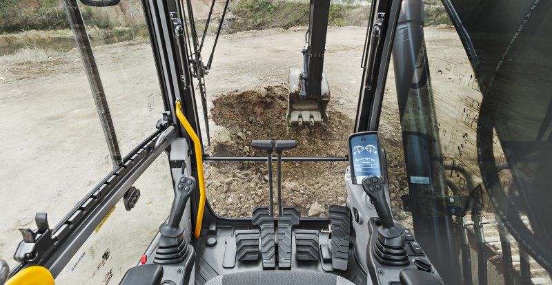 Volvo ec200dl кабина