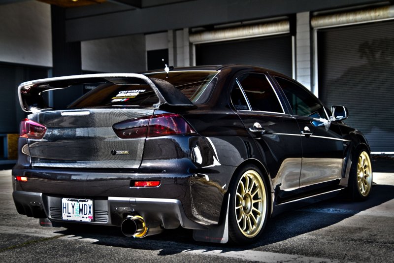 Mitsubishi Lancer EVO 10