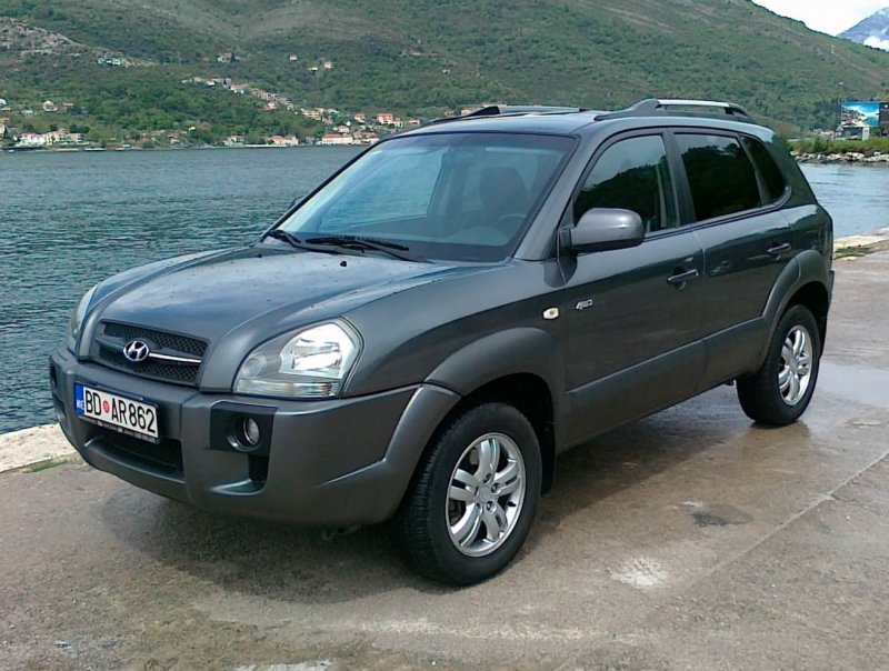 Hyundai Tucson 1 поколение