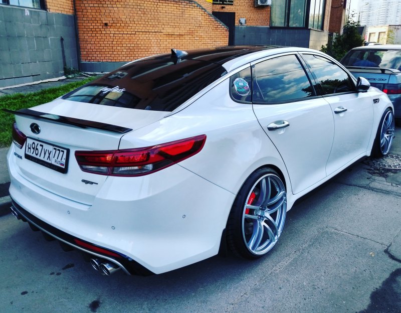 Kia k5 r20