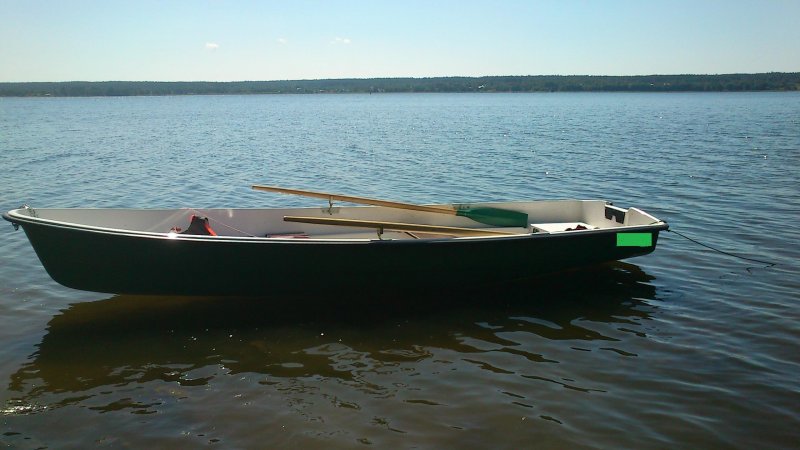 Лодка гребная Пелла 5