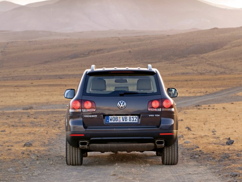VW Touareg 1