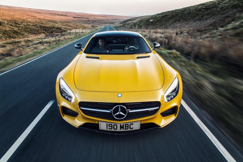 Mercedes Benz AMG gt 2017