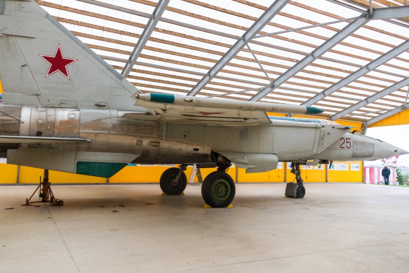Миг-25 РБС