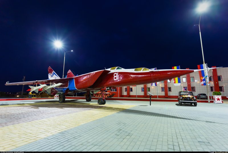 Бедмига 25