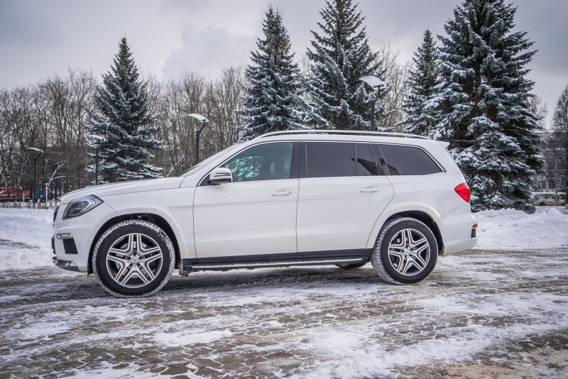 Mercedes gl 410 белый