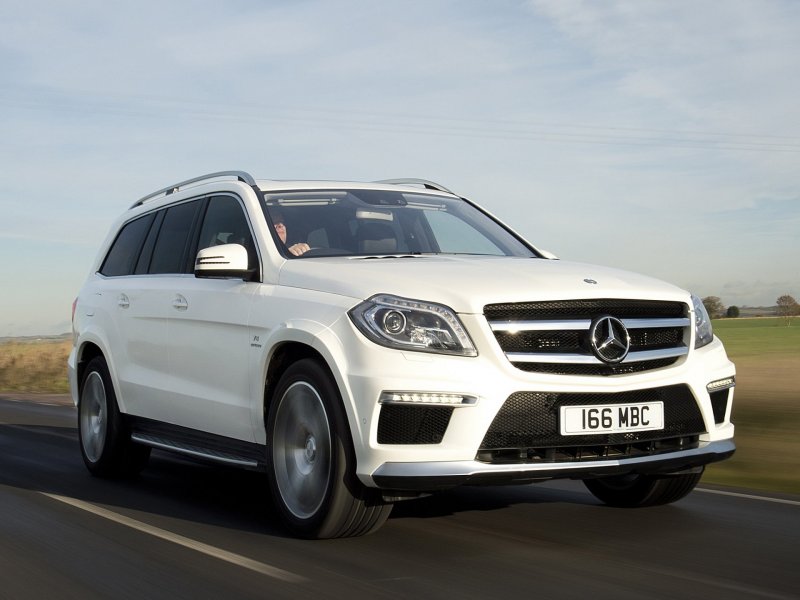 Mercedes-Benz gl63 AMG машина