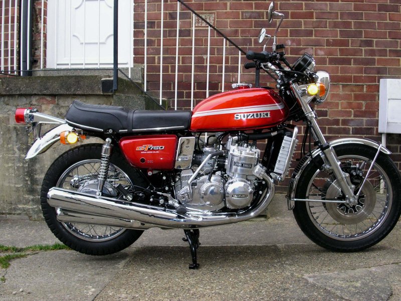 Судзуки ЖТ 750 1975