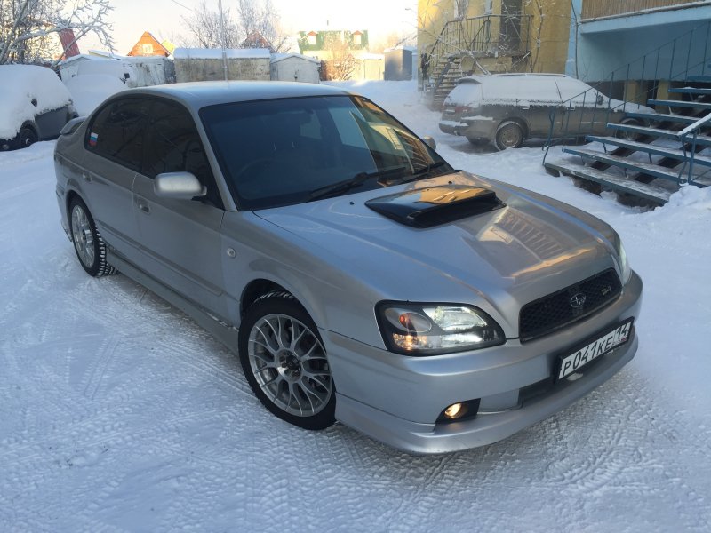 Subaru Legacy б4