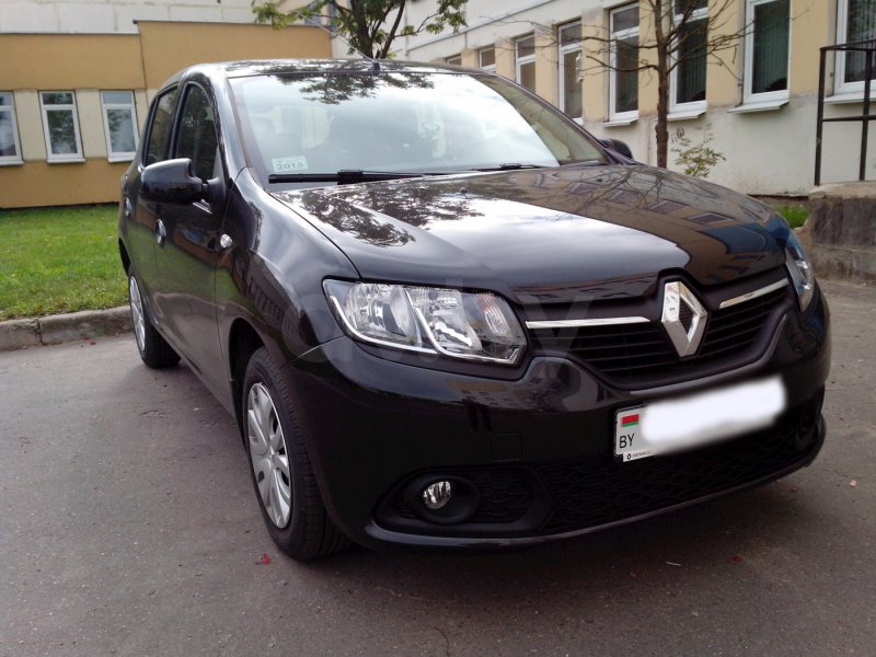 Рено Сандеро 2 черный