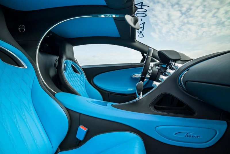 Как выглядит салон Bugatti диво