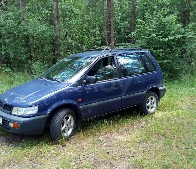 Mitsubishi space runner проблемы