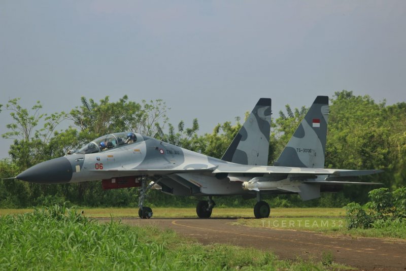 Су-30мк2 Уганда