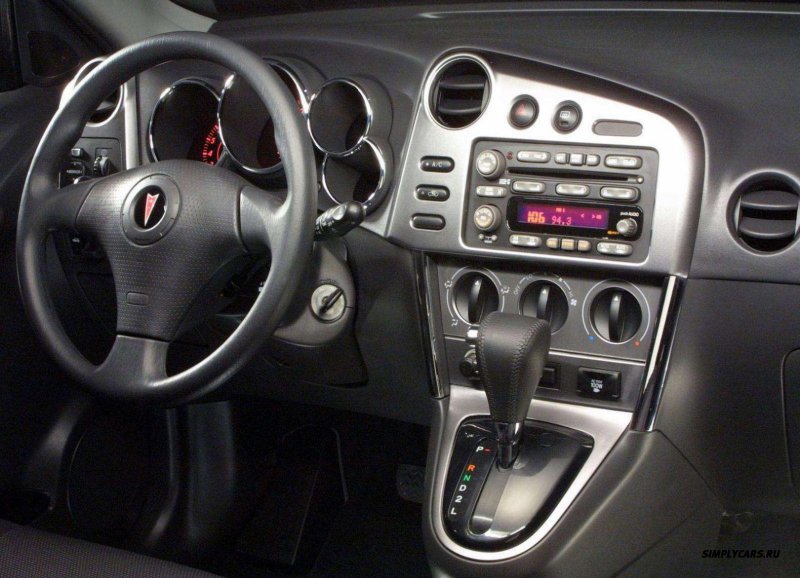 Pontiac Vibe 2003 салон
