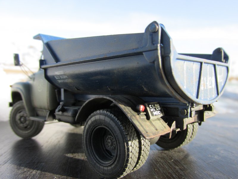 Держатель запасного колеса самосвала ЗИЛ-ММЗ-555