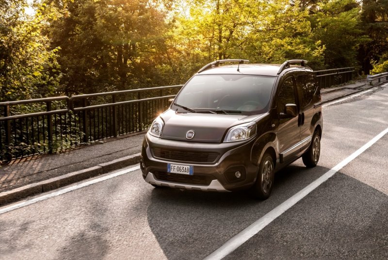 Fiat Qubo Lounge Bianco Gelato